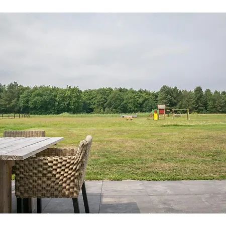 On Texel With A Spacious Terrace بيت للعطل دي كوكْسدوربْ
