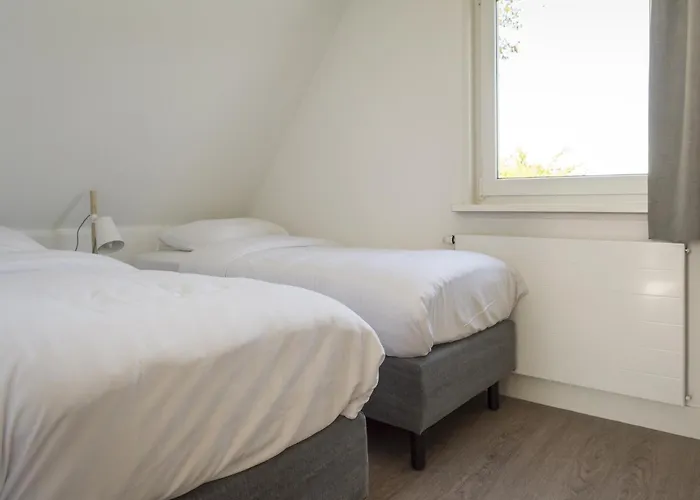 On Texel With A Spacious Terrace Ferienhaus De Cocksdorp (Texel)