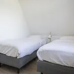 Semesterbostad On Texel With A Spacious Terrace